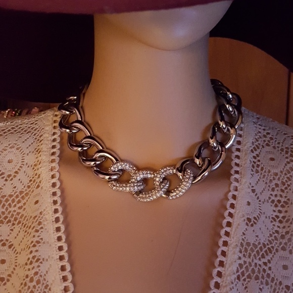 𝅺park lane rodeium plated with crystals set. - Picture 4 of 8